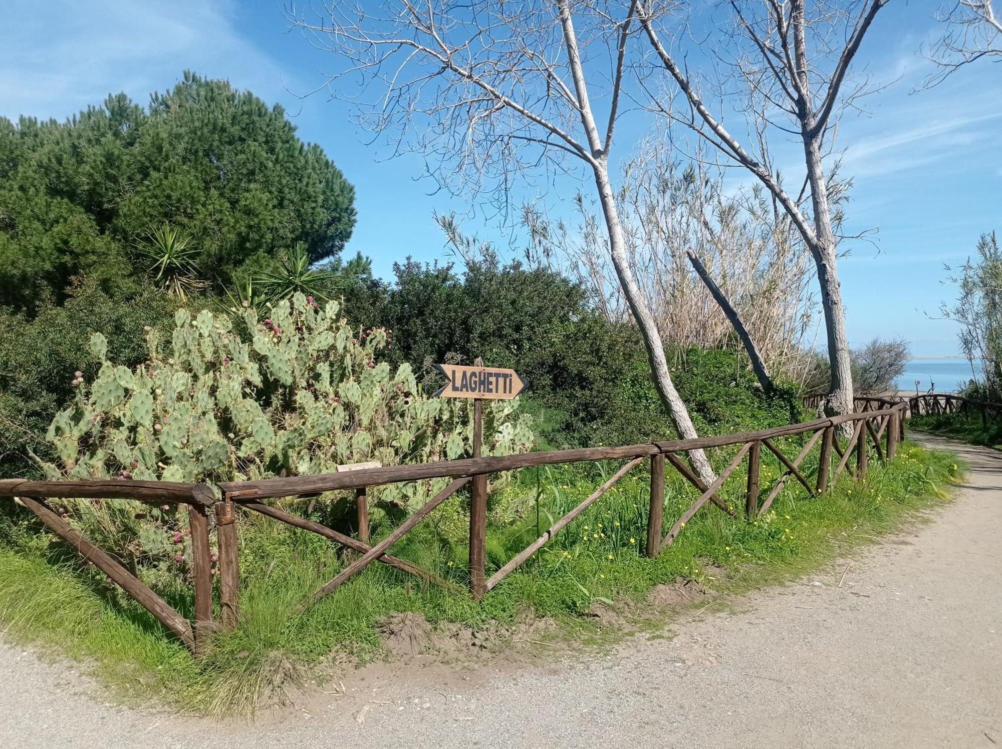 Villa Mansarda Con Terrazzo Vista Mare Oliveri Esterno foto